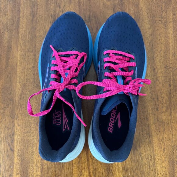 Brooks Hyoerion in Peacoat/Open Air/Lilac Rose - Picture 10 of 11